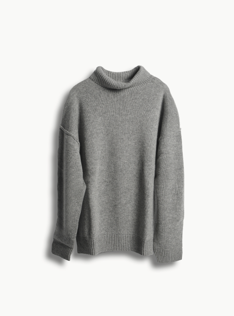 turtleneck knit grey front